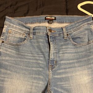 Kirkland Signature Women's Sky Blue High Rise Jeans